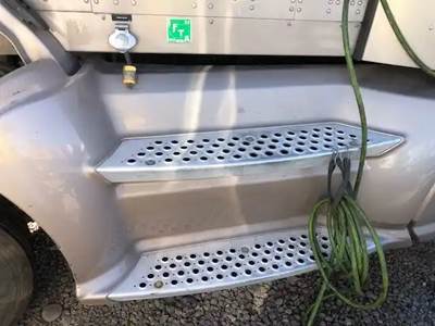 Kenworth T660 Left Fairing