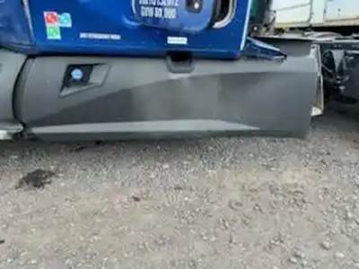 Kenworth T680 Left Fairing