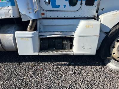 Peterbilt 377 Right Fairing