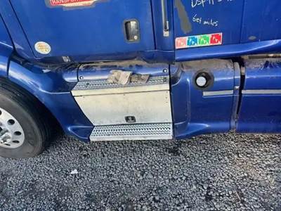 Peterbilt 587 Left Fairing