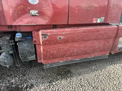 Volvo VNL Left Fairing