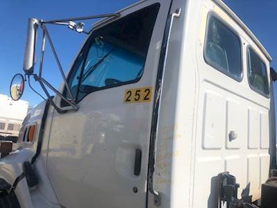 Ford LT9513 Left Side View Mirror for a 1998 Ford LT9513 LOUISVILLE 113