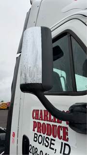 Freightliner Cascadia 125 Right Side View Mirror