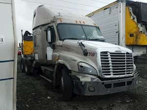 Freightliner Cascadia 125 Right Side View Mirror