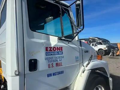 Freightliner FL70 Right Side View Mirror