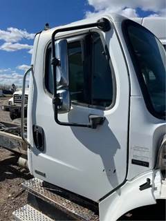 Freightliner M2 106 Right Side View Mirror