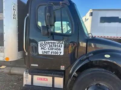 Freightliner M2 106 Right Side View Mirror