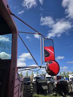 Kenworth T600 Right Side View Mirror