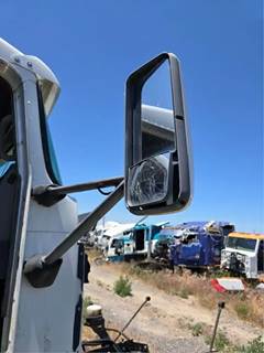 Kenworth T660 Right Side View Mirror