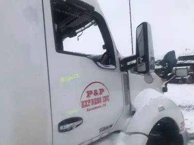 Kenworth T680 Right Side View Mirror