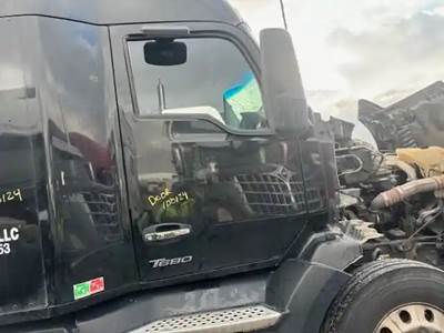 Kenworth T680 Right Side View Mirror