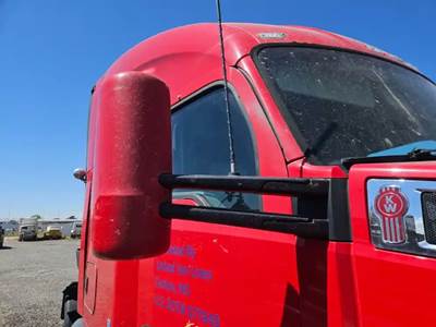 Kenworth T680 Right Side View Mirror