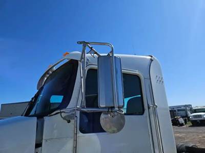 Kenworth T800 Left Side View Mirror