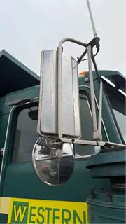 Kenworth T800 Right Side View Mirror