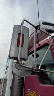 Kenworth T800 Right Side View Mirror