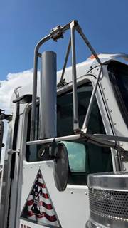 Kenworth T800 Right Side View Mirror