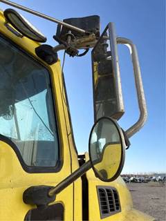 Mack Granite GU713 Right Side View Mirror for a 2010 Mack GU713