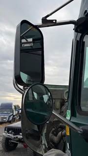 Mack Pinnacle CXU612 Side View Mirror for a 2015 Mack CXU612