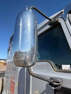Mack Pinnacle CXU613 Right Side View Mirror for a 2018 Mack CXU613