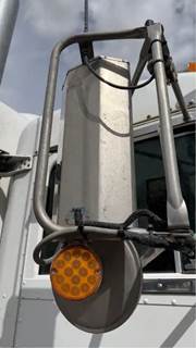 Peterbilt 379 Side View Mirror