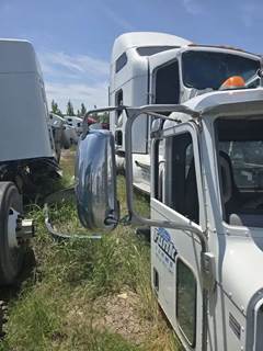 Peterbilt 384 Right Side View Mirror
