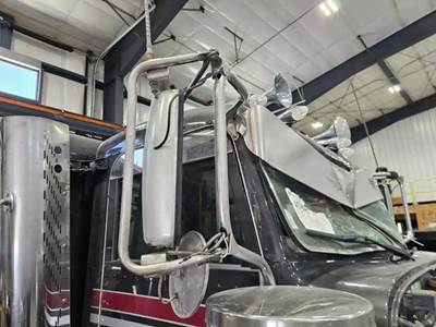 Peterbilt 389 Right Side View Mirror