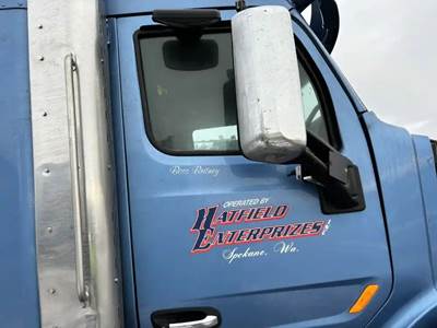 Peterbilt 579 Right Side View Mirror