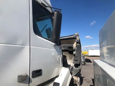 Volvo VNL Right Side View Mirror