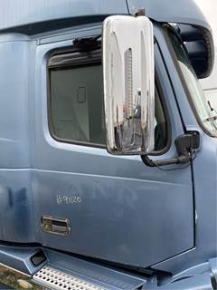 Volvo VNL Right Side View Mirror