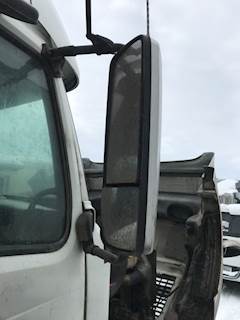 Volvo VNL780 Right Side View Mirror for a 2016 Volvo VNL 780