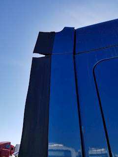 Freightliner Cascadia 125 Sleeper Fairing