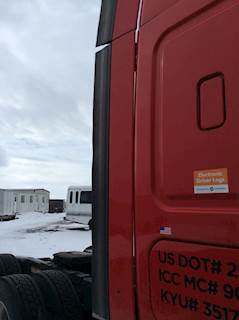 Freightliner Cascadia 125 Sleeper Fairing