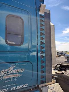 Freightliner Cascadia 125 Sleeper Fairing