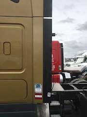 Freightliner Cascadia 125 Sleeper Fairing