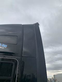 Kenworth T680 Left Sleeper Fairing