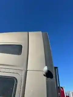 Kenworth T680 Left Sleeper Fairing