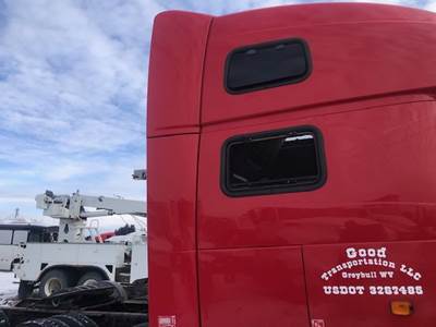 Volvo VNL Sleeper Fairing