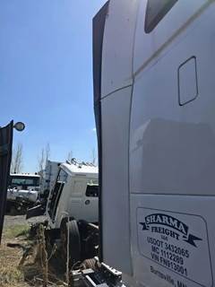 Volvo VNL Right Sleeper Fairing