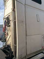 Volvo VNL Sleeper Fairing