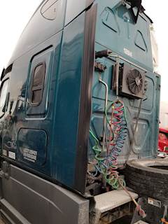 Freightliner Cascadia 125 Sleeper Part