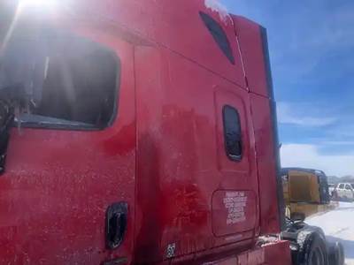 Freightliner Cascadia 125 Sleeper Part