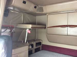 International 9400i Sleeper Part