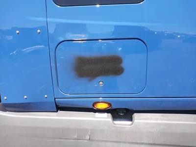 International LT625 Sleeper Part