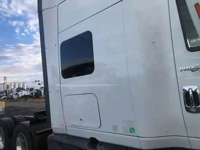 International ProStar Sleeper Part