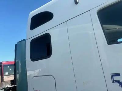 Kenworth T2000 Sleeper Part