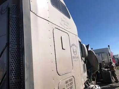 Kenworth T660 Sleeper Part