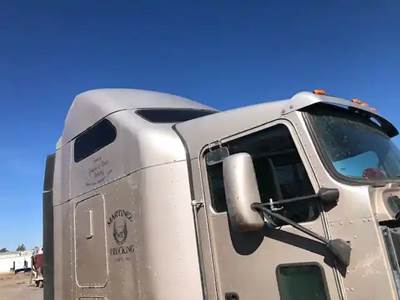 Kenworth T660 Sleeper Part