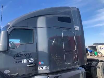 Kenworth T680 Sleeper Part