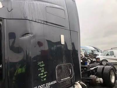 Kenworth T680 Sleeper Part