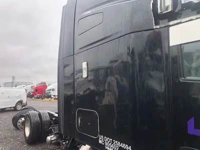 Kenworth T680 Sleeper Part